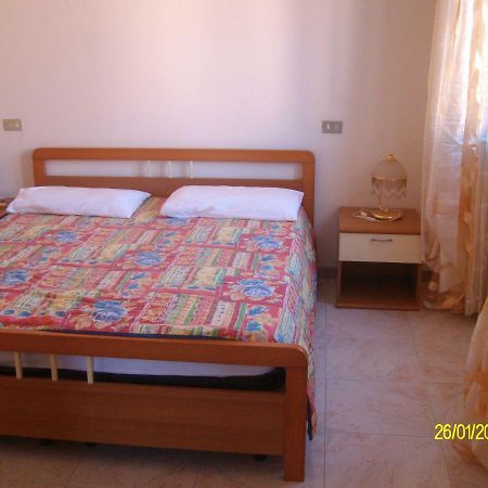 Apartmán Casa Roberta Villa San Pietro Exteriér fotografie